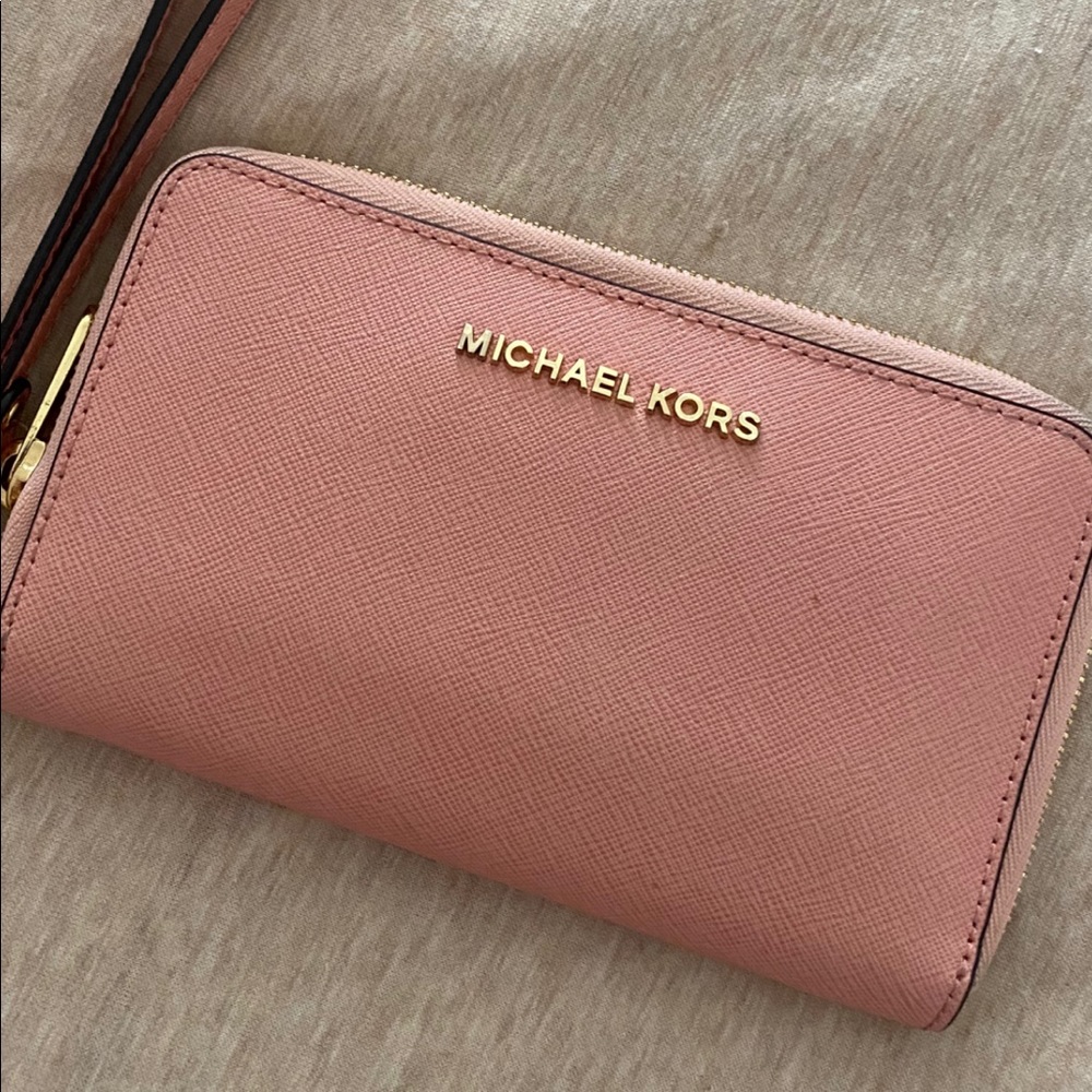 Michael Kors Wristlet
